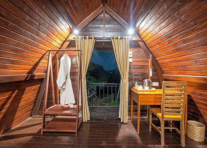 ロッジ The Tetamian Bali Batuan